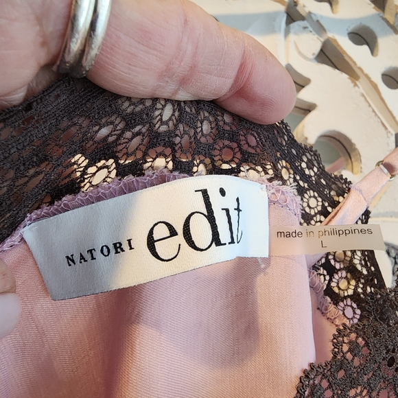 NATORI EDIT ASHLEY ICON LACE SLIP MIDI DRESS IN TEA PINK SSIZE LARGE - Picture 4 of 10